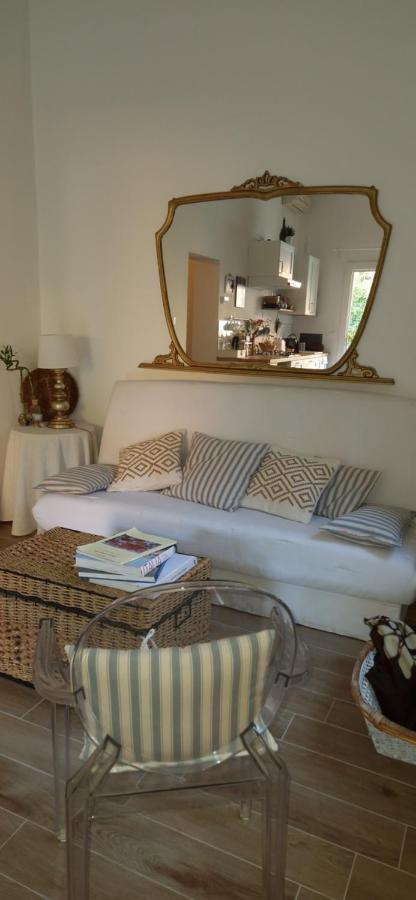 Minimal Chic House Fast Wi-Fi, Private Garden & Free Parking Villa Bologna Kültér fotó