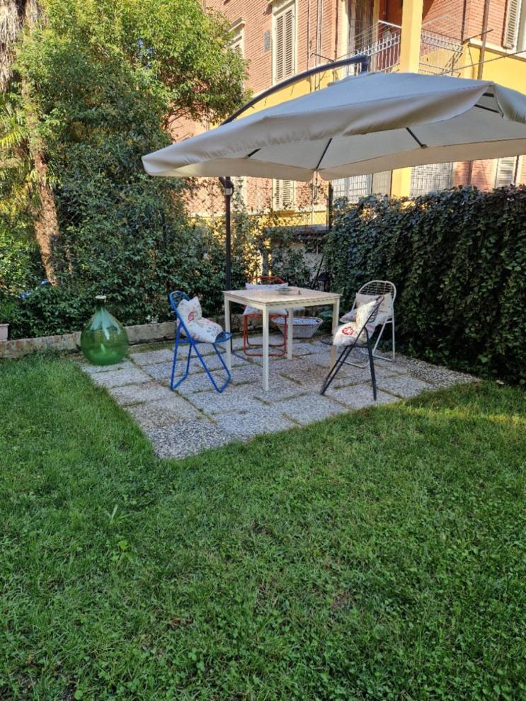 Minimal Chic House Fast Wi-Fi, Private Garden & Free Parking Villa Bologna Kültér fotó